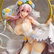 「すーぱーそに子」10周年記念の指輪付き約52万円フィギュアが登場、まさに婚約気分になれる一品に