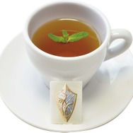 『チェインクロニクル3』×「アニメイトカフェ」コラボメニューをお披露目、マンゴードリンクで「光をつかむ！」