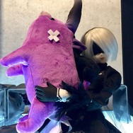 『ニーア オートマタ』コラボカフェ第2期が決定！―展示の2Bドールにも大反響