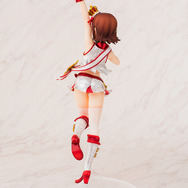 ミリマス』より「キラメキ進行形!」の天海春香がフィギュア化