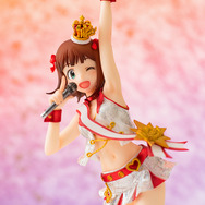 『ミリマス』より「キラメキ進行形!」の天海春香がフィギュア化、元気いっぱいハツラツな笑顔がキュート