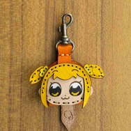 ヤッター!! なんと「ポプテピピック」高級レザーグッズが登場、カードケースやキーチェーンなど