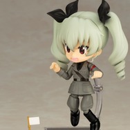 「ガルパン」のアンチョビがキーポッシュに！―可愛いCV33型快速戦車付き！