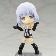「フレームアームズ・ガール」“マテリア クロ”が可動フィギュア化！ ポケットサイズに可愛くデフォルメ