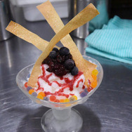 『明神カフェ』コラボ作品第1弾が「劇場版ソードアート・オンライン」に決定!描き下ろしのキリトやアスナのイラストが公開