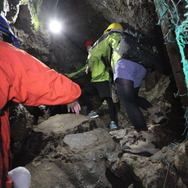 【特集】本物の洞窟で『みんなでワイワイ！スペランカー』を遊ぶと盛り上がるのか―男女4人でやってきた