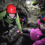 【特集】本物の洞窟で『みんなでワイワイ！スペランカー』を遊ぶと盛り上がるのか―男女4人でやってきた