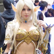 【超会議2017】会場を飾った美人コンパニオンさんを紹介！写真200枚