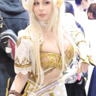 【超会議2017】会場を飾った美人コンパニオンさんを紹介！写真200枚