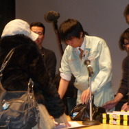 『ゲームセンターCX2』発売記念！「課長の約束手形ツアー2009」の様子を見てきました