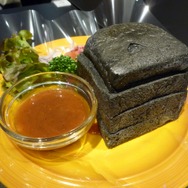 【レポート】『ニーア オートマタ』第2期コラボカフェで『ニーア』の世界観とオリジナル料理を堪能！