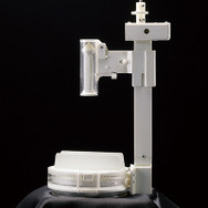 固すぎると有名な「あずきバー」をかき氷にできるマシンが登場！開発には相当の苦労が…