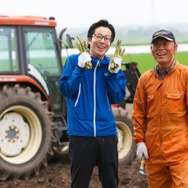 【特集】『エグリア』の精霊を喚び出すために北海道で朝採れアスパラを収穫してきた