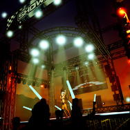 『SHOWMAKER』理想のライブを実現させる夢のツールが登場！初回3Dキャラは“ミス・モノクローム”