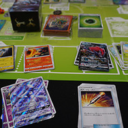 【レポート】「ポケモンカード」新パック「ひかる伝説」を使った“ロイヤルマスク100枚争奪戦”に、初心者が一夜漬けで参加してみた