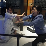 【プレイレポ】想像してた“気を溜める”ってまさにコレ！『ドラゴンボールVR 秘伝かめはめ波』が地面を抉る迫力ぶり