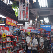 【レポート】早朝からファンが集結！ヨドバシカメラ新宿西口店、『ドラクエXI』発売日当日の様子をお届け