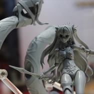 【レポート】Fateが全力で楽しめるプラスワンブースにノッブ襲来！クー・フーリン[オルタ]とメイヴによるライブペインティングも