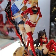 【レポート】Fateが全力で楽しめるプラスワンブースにノッブ襲来！クー・フーリン[オルタ]とメイヴによるライブペインティングも