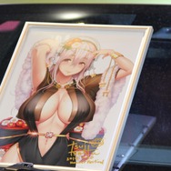 叶美香がファビュラスにサプライズ登場！“すーぱーそに子”最新鋭痛車発表会レポート