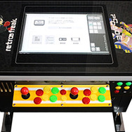 レトロフリーク」を内蔵した、”あの頃”感がハンパないテーブル筐体が