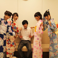 【読プレ】ここで「ぺろりん」はまずいですよ！編集部に『ヘルプ!!!～恋が丘学園おたすけ部～』の公式声優ユニット「PoMoCi!!!」の4人がやってきた！