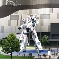 「実物大ユニコーンガンダム立像」がお台場に立つ! 9月24日より展示開始─50ヶ所の発光、変身も可能な限り再現