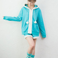 「中野梓 モデル」(C)かきふらい・芳文社／桜高軽音部