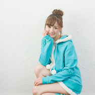 「中野梓 モデル」(C)かきふらい・芳文社／桜高軽音部