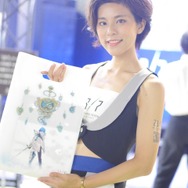 藤商事ブース／美波えりさん（Twitter：@minami_eri19）