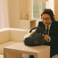 『グランツーリスモSPORT』新CMで古館伊知郎が20年ぶりのレース実況「過去の自分と交差して楽しい」