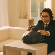 『グランツーリスモSPORT』新CMで古館伊知郎が20年ぶりのレース実況「過去の自分と交差して楽しい」