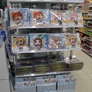 【レポート】『FGO』“特異店L”が爆誕！秋葉原に女主人公とポンタがやってきた