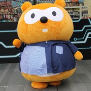 【レポート】『FGO』“特異店L”が爆誕！秋葉原に女主人公とポンタがやってきた