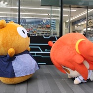 【レポート】『FGO』“特異店L”が爆誕！秋葉原に女主人公とポンタがやってきた
