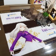 あの激辛麻婆豆腐も？劇場版「Fate/stay night [Heaven's Feel]」アニメイトカフェコラボはメイドと執事がお出迎え