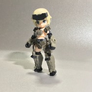 【特集】「デスクトップアーミー」×「フレームアームズ・ガール」コラボ第1弾「KT-321f 轟雷」フォトレビュー