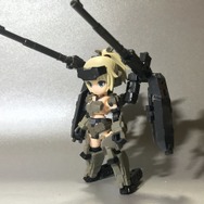 【特集】「デスクトップアーミー」×「フレームアームズ・ガール」コラボ第1弾「KT-321f 轟雷」フォトレビュー