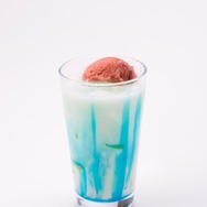 【特集】「エクスカリバーしゃもじ」が大人気！コラボの経緯も明らかになった劇場版「Fate/stay night [Heven’s Feel]」×カプコンカフェレポート