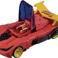 リュウが変形ロボに！？『ストリートファイターII』×「トランスフォーマー」シリーズ発売決定