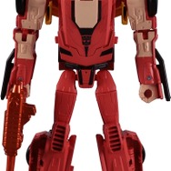 リュウが変形ロボに！？『ストリートファイターII』×「トランスフォーマー」シリーズ発売決定