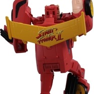 リュウが変形ロボに！？『ストリートファイターII』×「トランスフォーマー」シリーズ発売決定