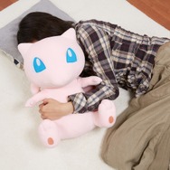 『ポケモン』PCクッションシリーズ最新作は「ミュウ」！アームレストには「ニャスパー」や「スターミー」もデザイン