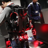 未来へ一歩近づく「攻殻機動隊 ARISE」対戦型フィールドVRを先行プレイ！叫び過ぎて喉がカラカラ…