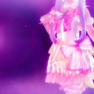 「サイリウムチェンジ!」の声でコスプレ衣装が光り輝く! 音声認識を取り入れた“らぁら”の電飾衣装が見事な完成度