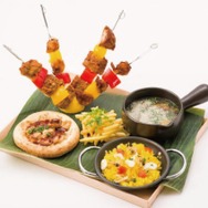 カプコンカフェにて『モンスターハンター：ワールド』とのコラボがスタート―ハンターの食事も楽しめる！