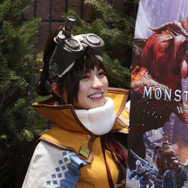 『モンハン：ワールド』早朝の渋谷に約150人のハンターが集う！