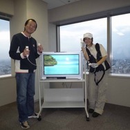 元自衛隊タレントが『フィッシュアイズWii』を応援!