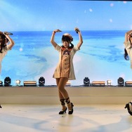 「Project Parallel」最新情報発表ステージでパフォーマンスを披露した「シュガーポケッツ」