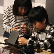 PS2を分解して知るモノの仕組み―「プレイステーション分解ワークショップ」レポート